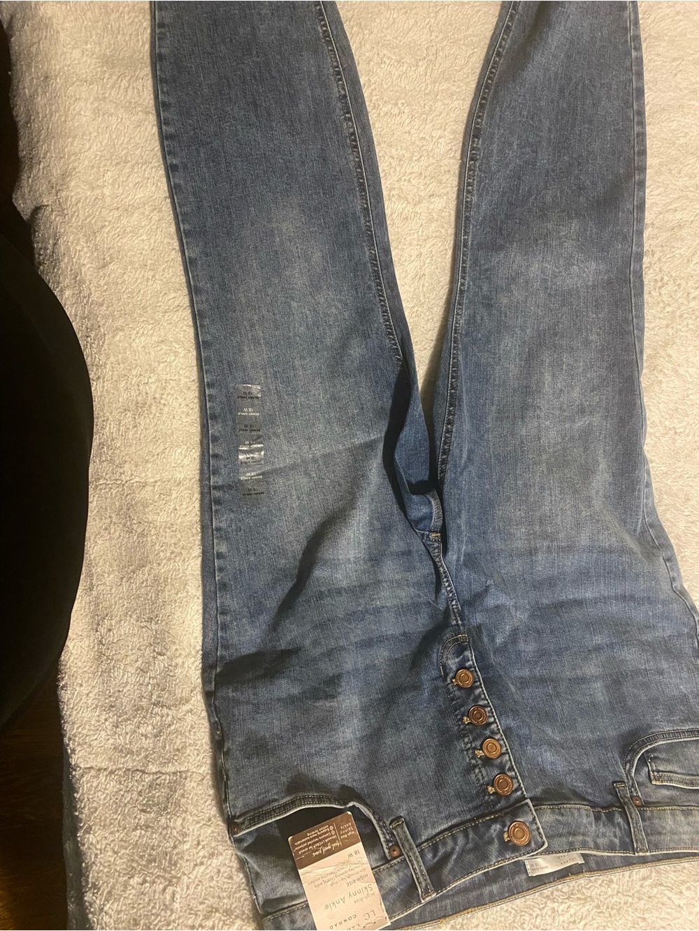 LC Lauren Conrad Medium Blue High-Rise Button-Fly Jeans
